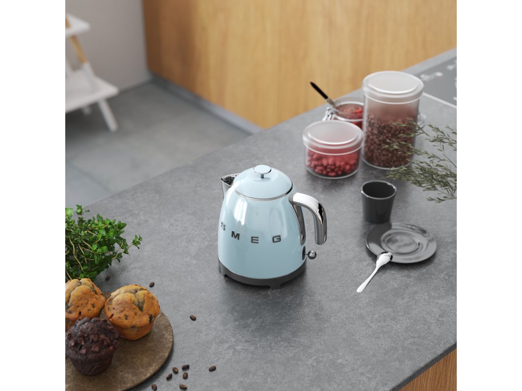 Smeg Elektrisk vattenkokare 50'S STYLE MINI KLF05PBEU, 800 ml, pastellblå