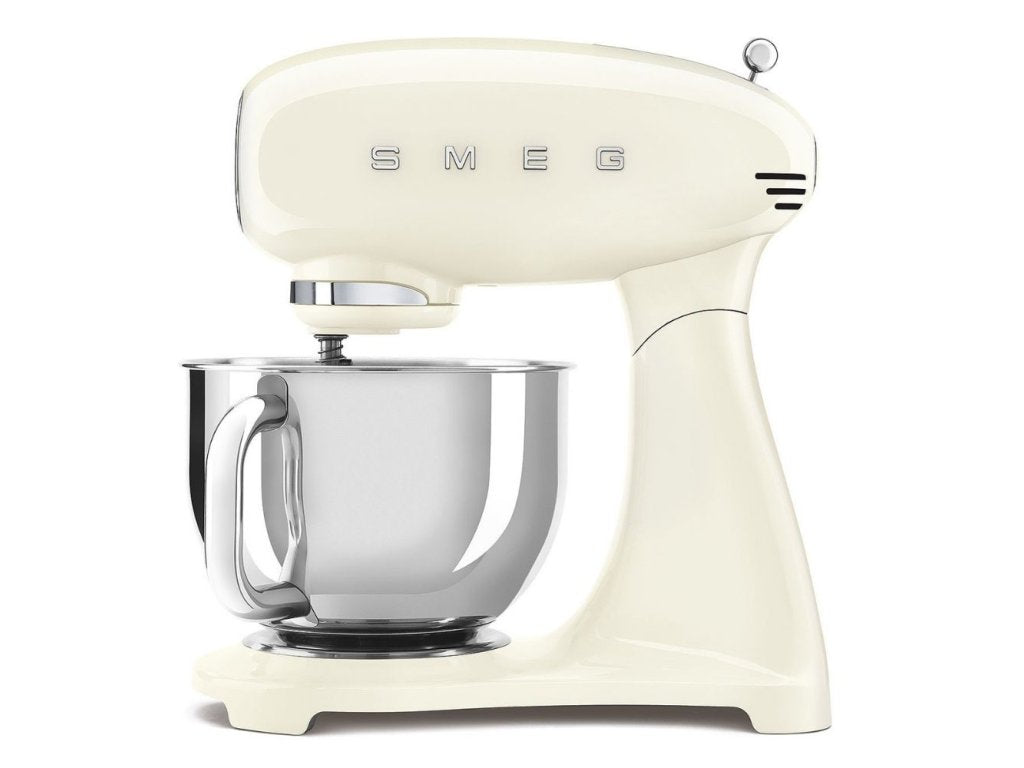 Smeg Hushållsassistent SMF03CREU, gräddvit