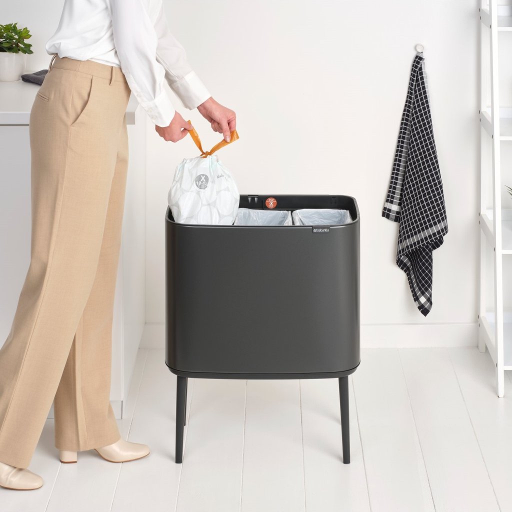 Brabantia Soptunna med trycklock BO TOUCH BIN 3x 11 l, mörk grå, stål