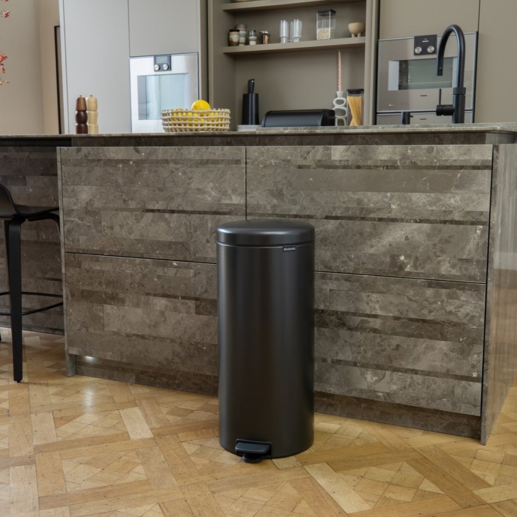 Brabantia Pedalhink NEWICON 30 l, mörk grå, stål