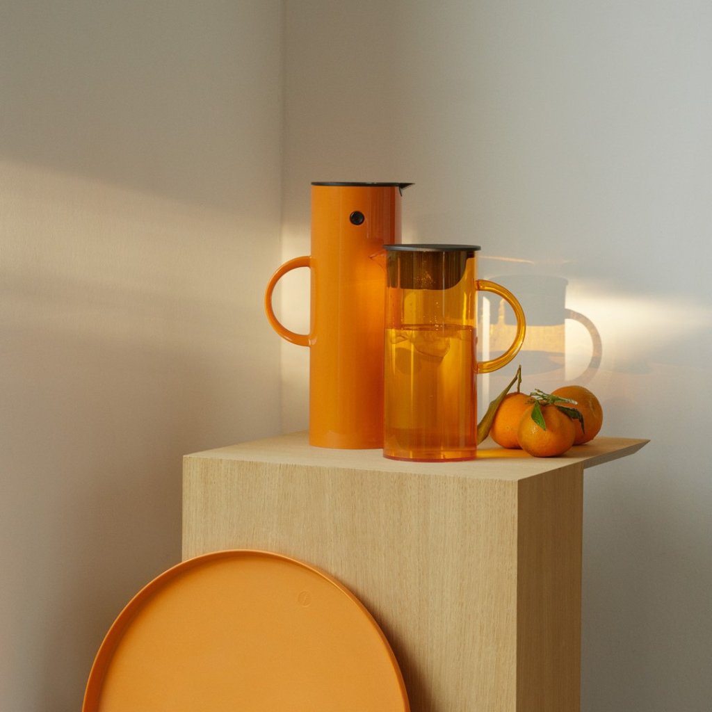 Stelton Vattenmugg EM77 1,5 l, saffran, plast
