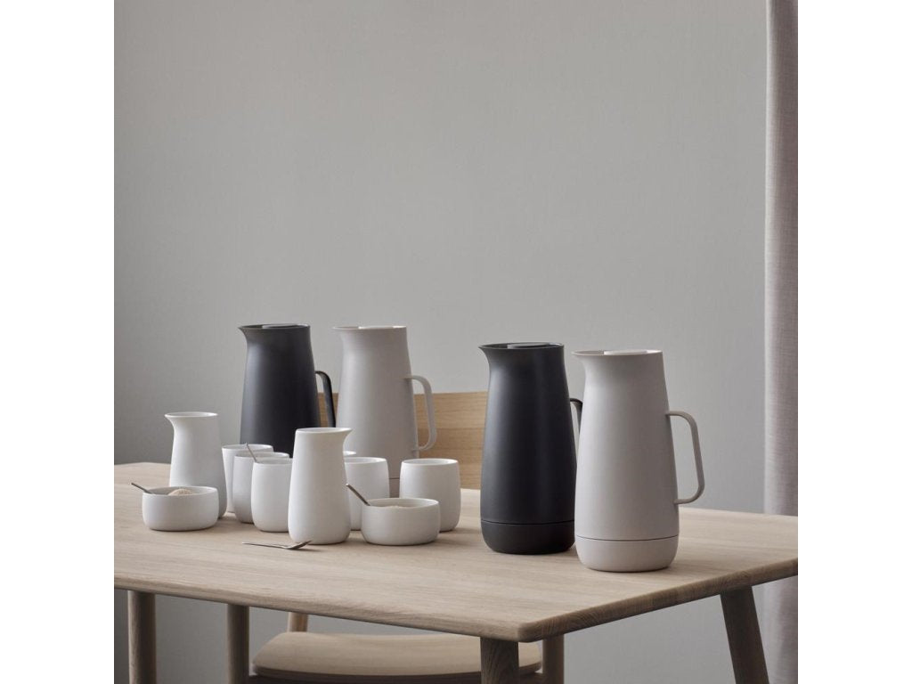 Stelton Vakuumkanna NORMAN FOSTER 1 l, antracit, plast