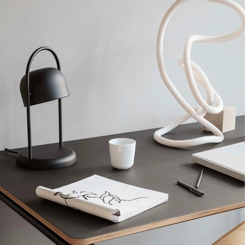 Eva Solo Bordslampa KAJ 40 cm, svart, stål