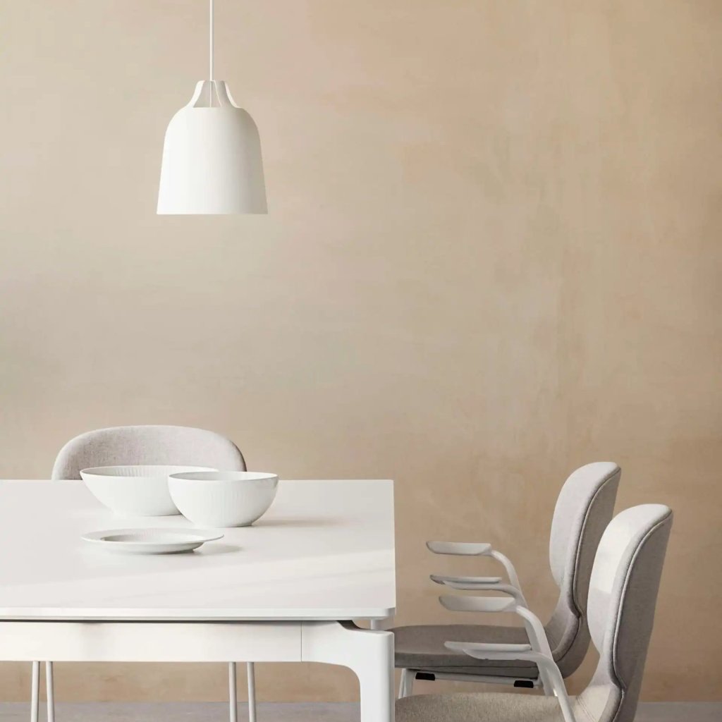 Eva Solo Hängande lampa KLÖVER 29 cm, vinröd, aluminum