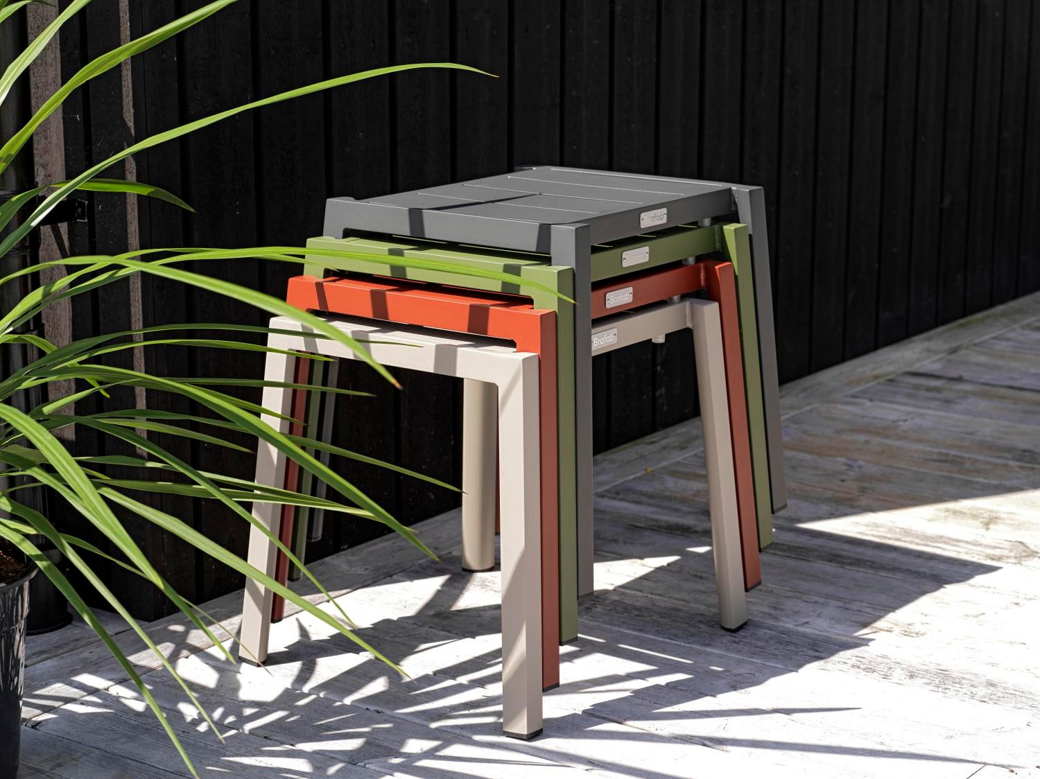 Brafab Delia sidobord Khaki