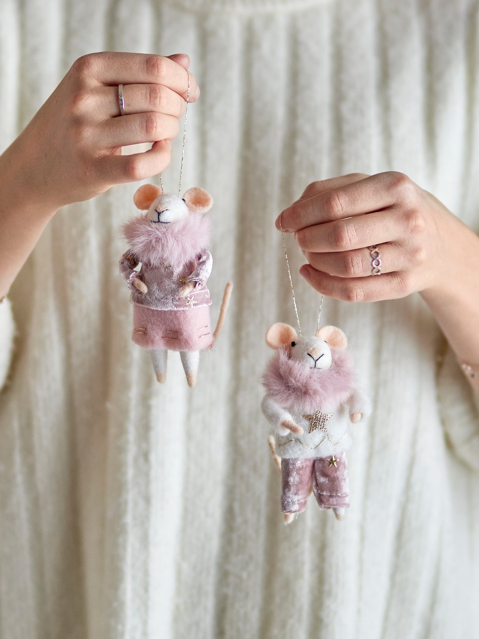 Bloomingville Peo Ornament, Rosa, Ull