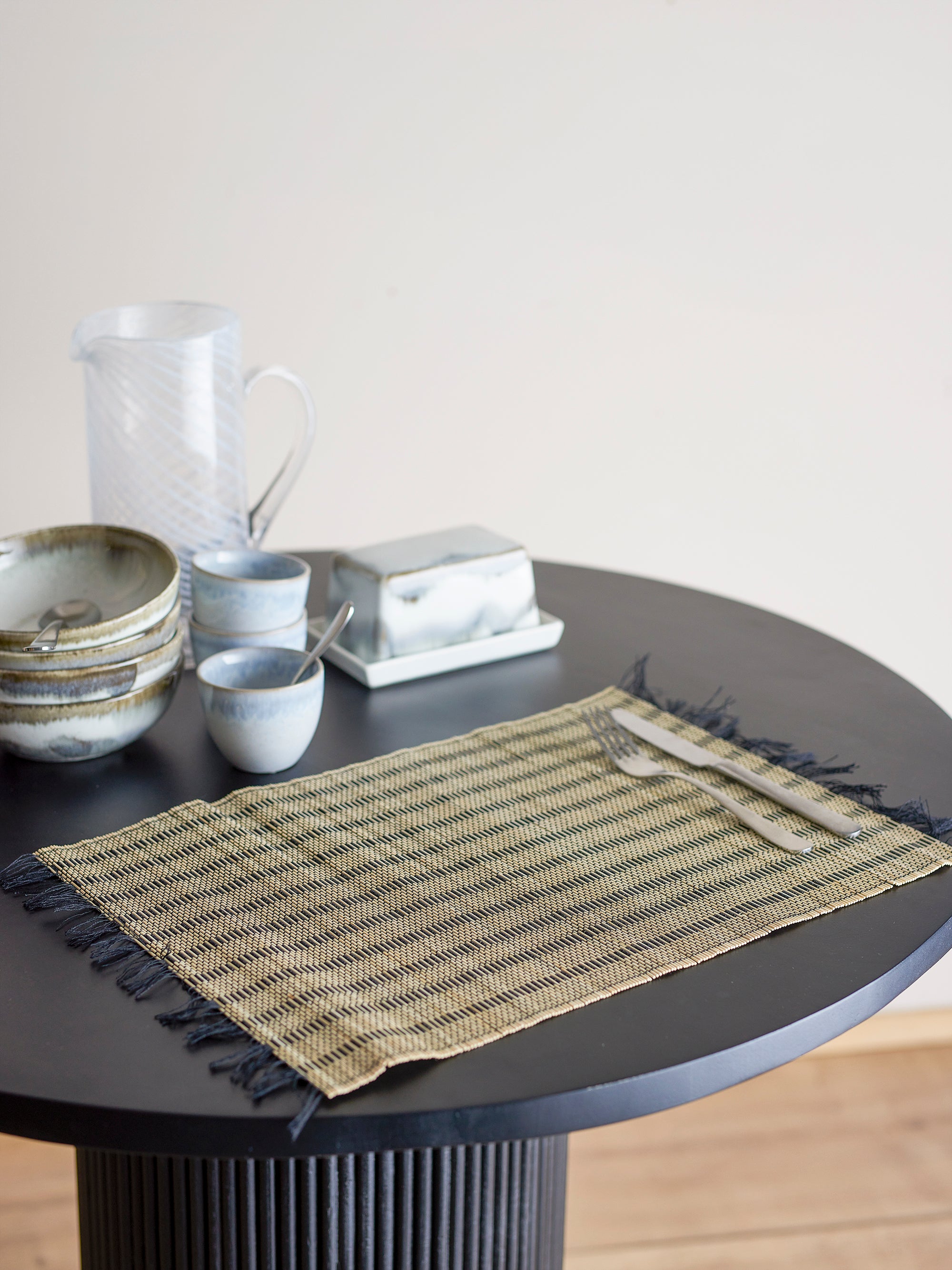 Bloomingville Mendo Bordstablett, Svart, Bambu