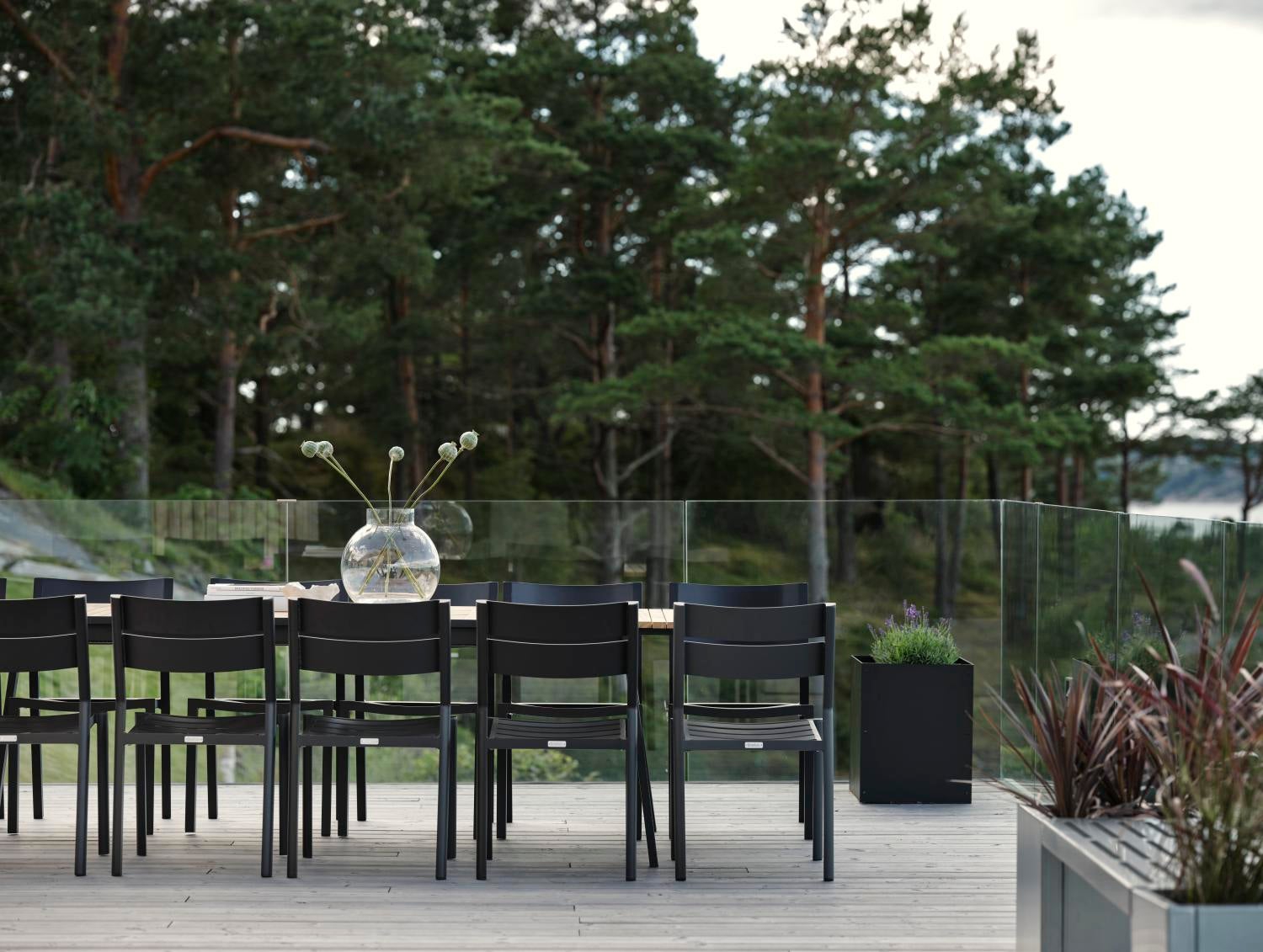 Brafab Delia matstol Svart