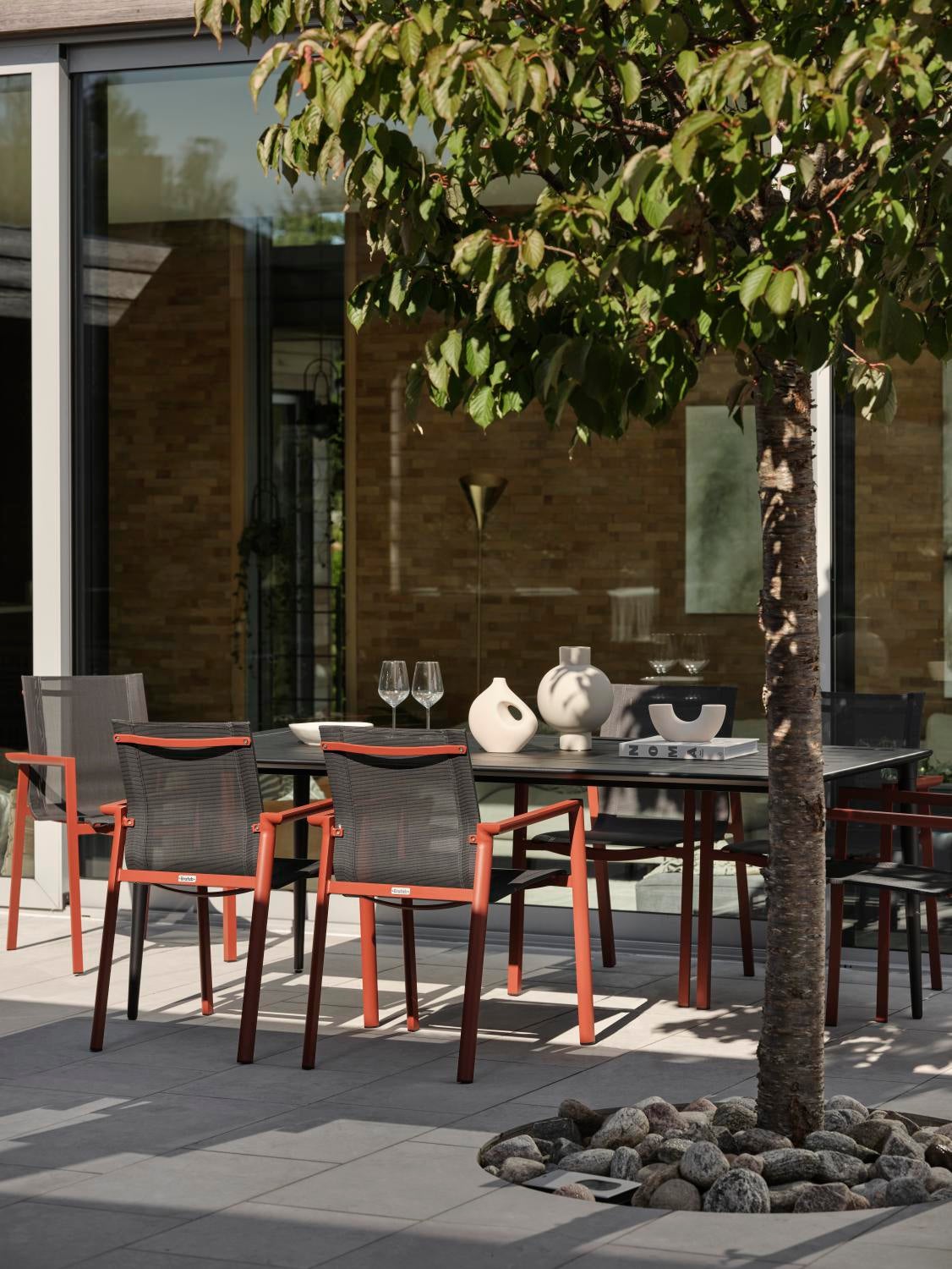 Brafab Nimes matbord Svart 200x98 cm