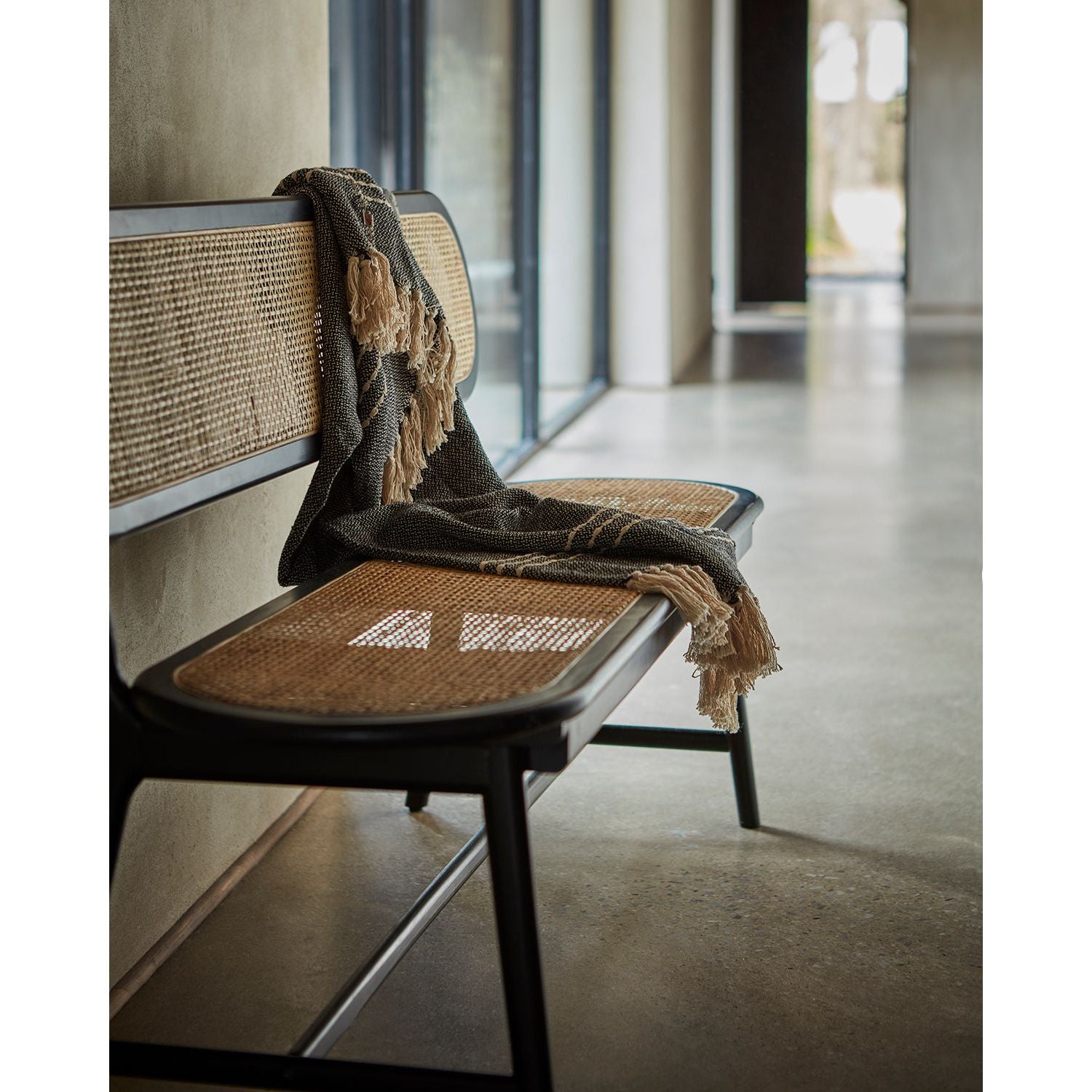 Affari of Sweden HARRY Bänk, Natur/svart