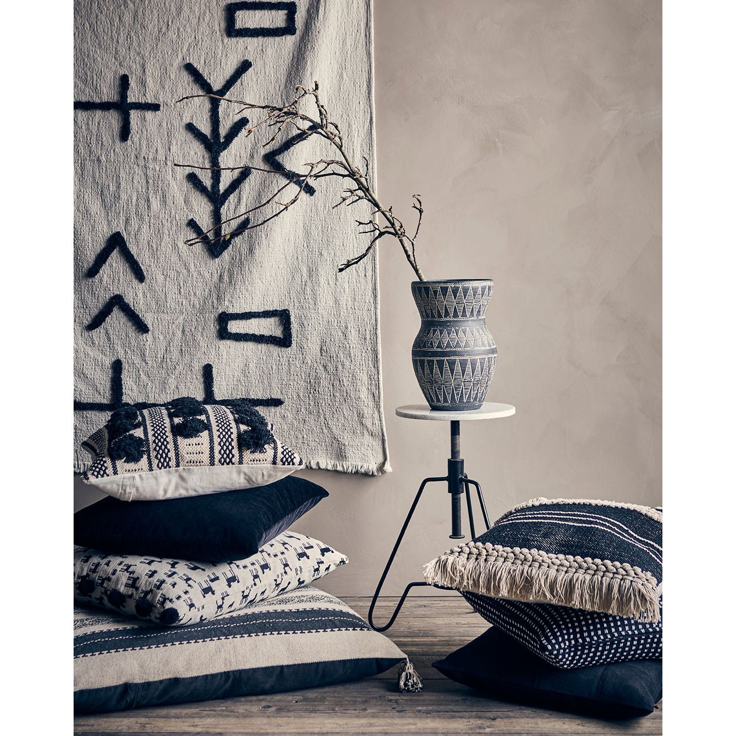 Affari of Sweden MILAN Pall, Svart