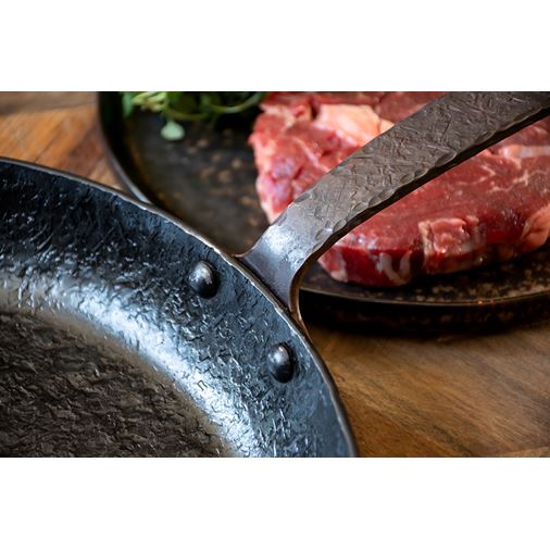 Satake Kuro BBQ Exklusiv Kolstålspanna, 28 cm