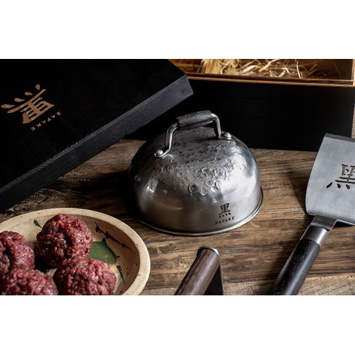 Satake Kuro Cloche matkupa